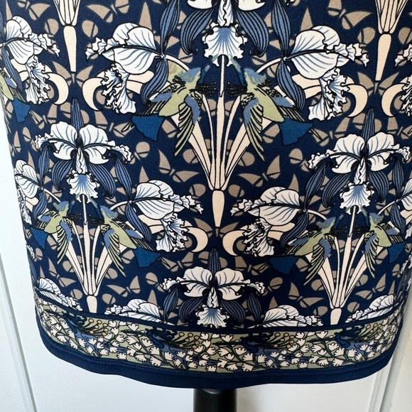 💎 Max Studio Floral Dress Navy - Picture 7 of 10